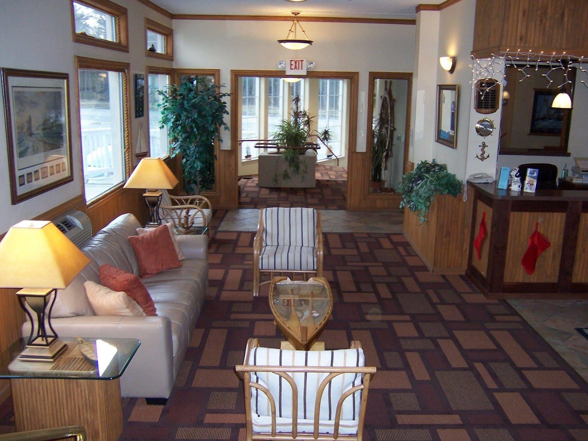 Pinestead Reef Resort Traverse City Bagian luar foto